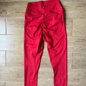 Zyia Active Red Leopard Scrunchy leggings